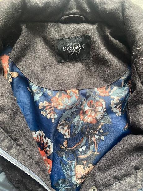 Krásná lehká bunda bexleys vel.48/50/xxl, 48
