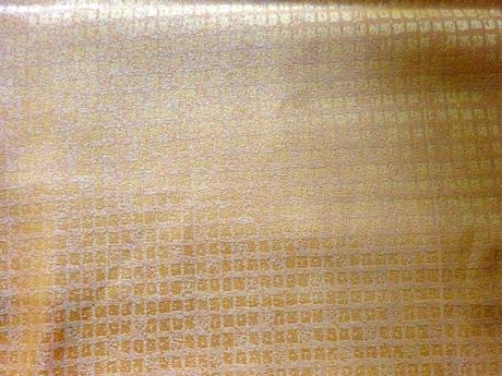 Brokátovina žlutozlatavá závěsovin 142x146+122+173,