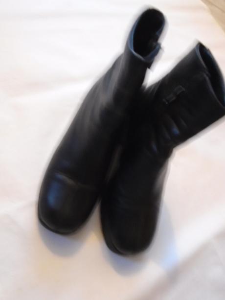 Kožené kozačky nízké vel 38 24 cm, 38