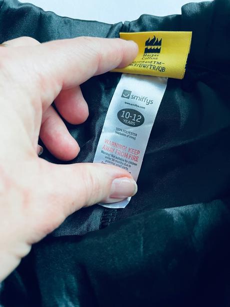 An10/ sukně s třpitkamy - v.10/12 let,