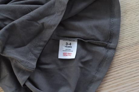 Tričko vel. 3 - 4 roky, 104