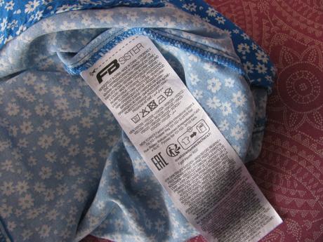 Krásné letní modré šaty s drobnými kvítky, xs