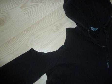 Crop top mikča s vykrojenými rameny, 158