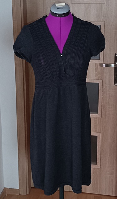 Svetrové šaty vel. 40, s.oliver,40
