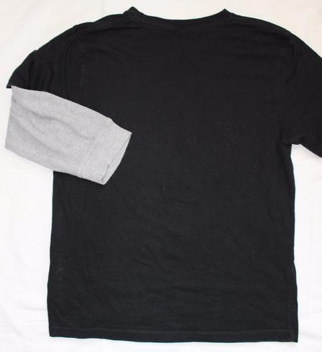 Ak26. tričko s lebkou 10-11 let, gap,146