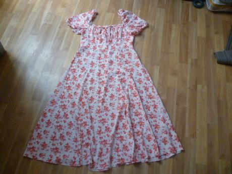 Kytkaté dlouhé šaty vel. xl, xl