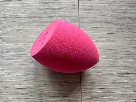 Cestovní houbička nyx professional makeup,