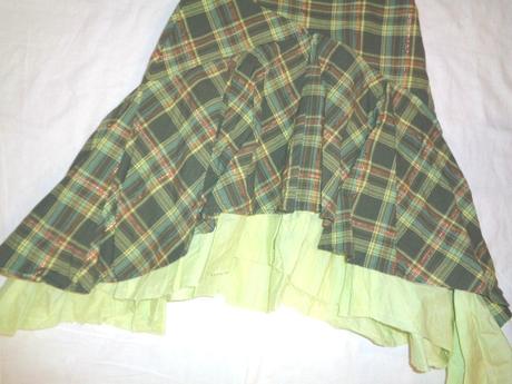 Luxusní zelená káro cípatá sukně - zlaté proužky, next,122