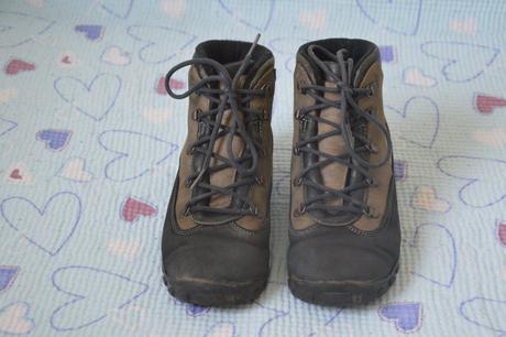 34 dzo kožené kotníkové boty pohorky, 34