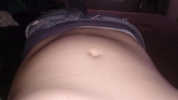 Šikmé bříško před močením v 15tt