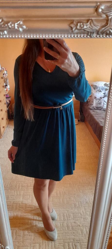 Smaragdové elegantní šaty s dlouhým rukávem, esmara,40