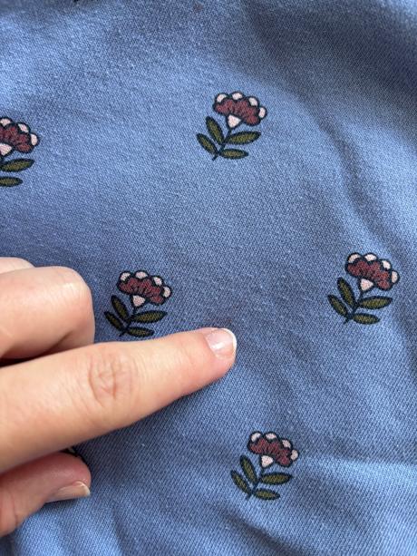 K11/ mikina modrá s květy - v.3/4 roky, primark,104