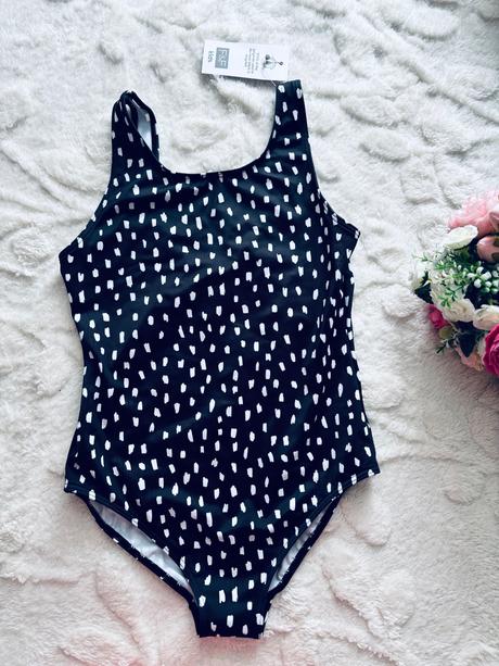 Plavky jednodílné -  v.9/10 let, f&f,140