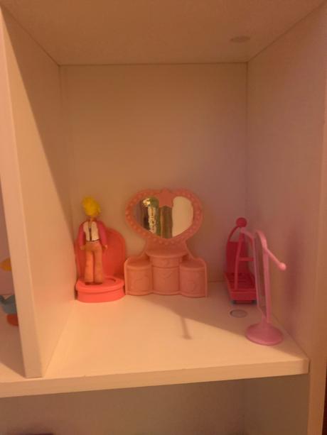 Drevená polička - domček, 