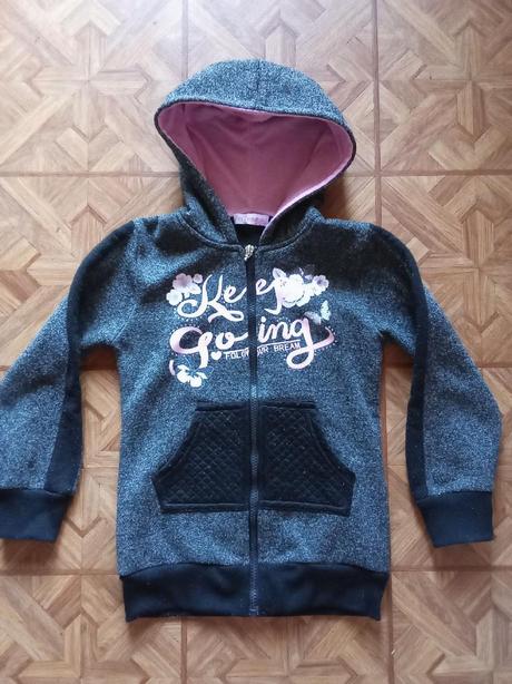 Mikina na zip šedá velikost 110/116, 110