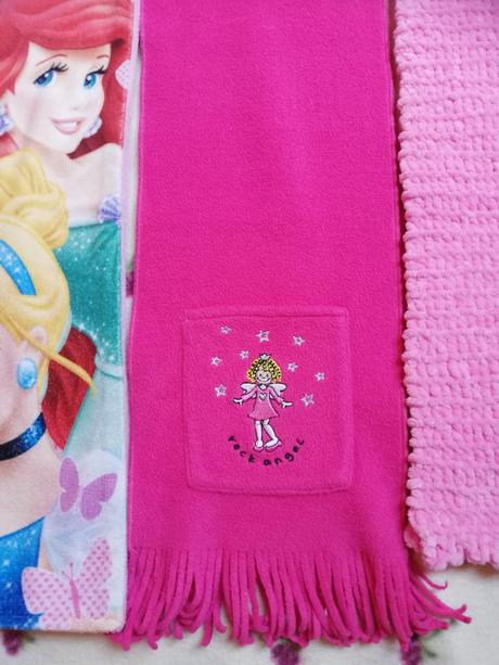 Šály dívčí velikost 5-7 let., 110