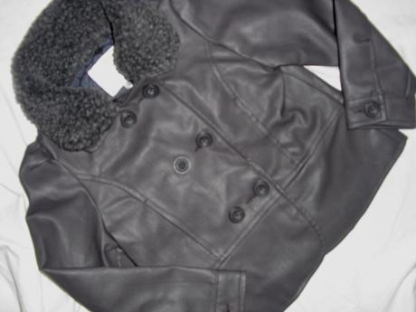 Bombastická šedá koženková bunda, vertbaudet,104