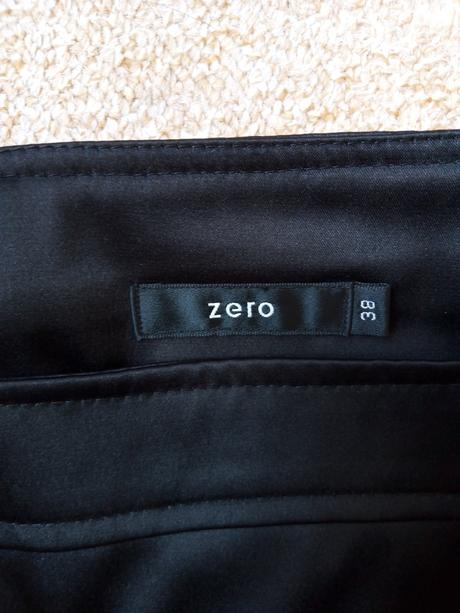 Šaty zn."zero" vel."38", 38