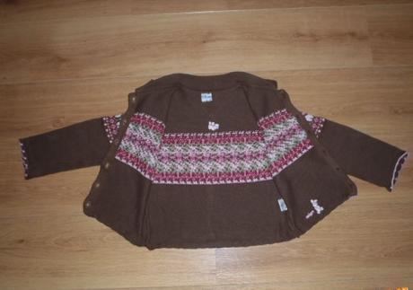 +++svetřík s knoflíky od disney+++, disney,116