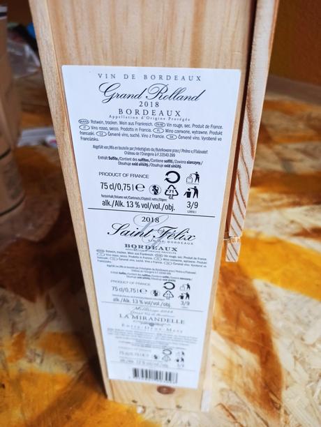 Dřevěný box na vína,