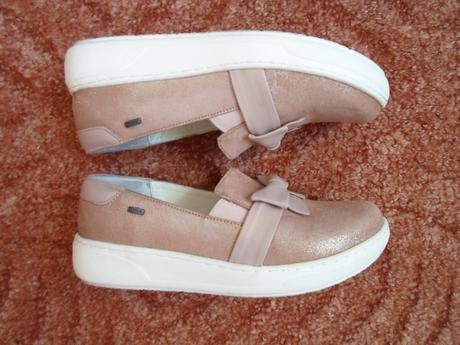 Růžové boty polobotky, lasocki,35