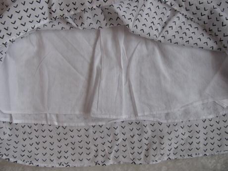 Bílá plátěná tunika se vzorečkem, 134