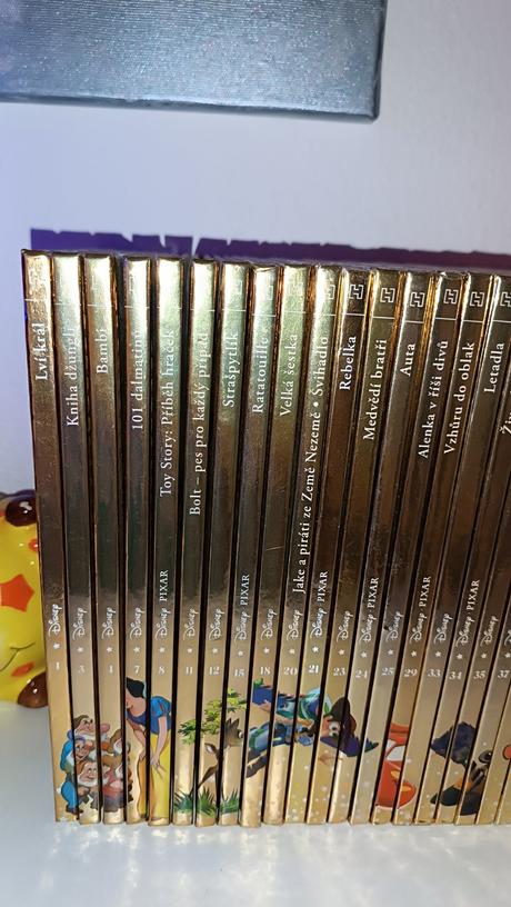 Disney - zlatá sbírka pohádek kus 40 kč, 