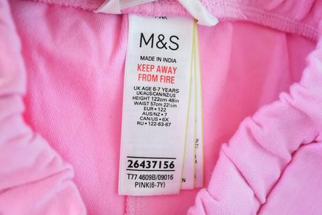 Kraťasy vel. 6 - 7 let, marks & spencer,122