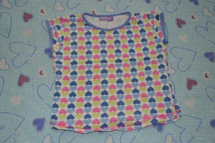 Bavlněné tričko srdíčkové, 104