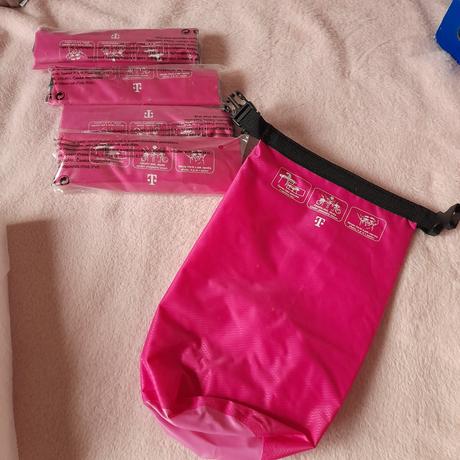 Tašky,igelitová mošnička před deštěm,