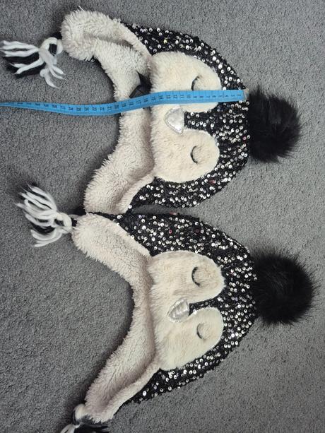 2 x čepice sova, 104