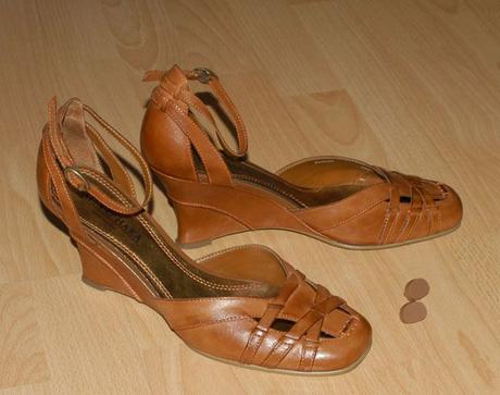 Letní sandály na podpatku v odstínu oříškově hnědé, 39