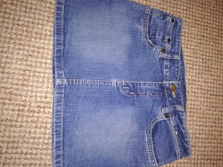 Džínová sukně, 146