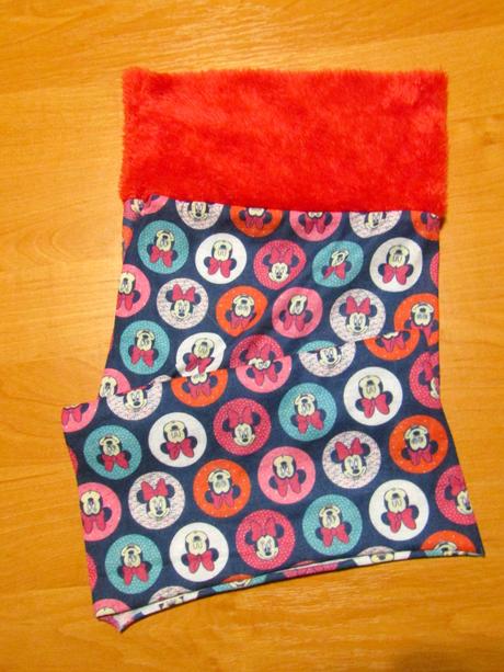 Dívčí nákrčník disney vel 128-134, 134