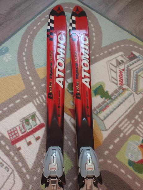 Lyže sjezdové-sjezdovky atomic unisex 160., atomic,160-169 cm