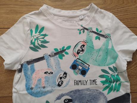 Triko s lenochody vel.122, c&a,122