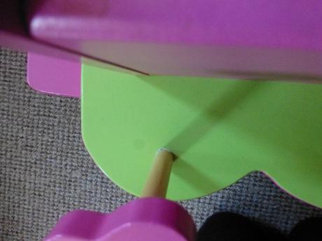 Dřevěná truhla hello kitty + věšák, 