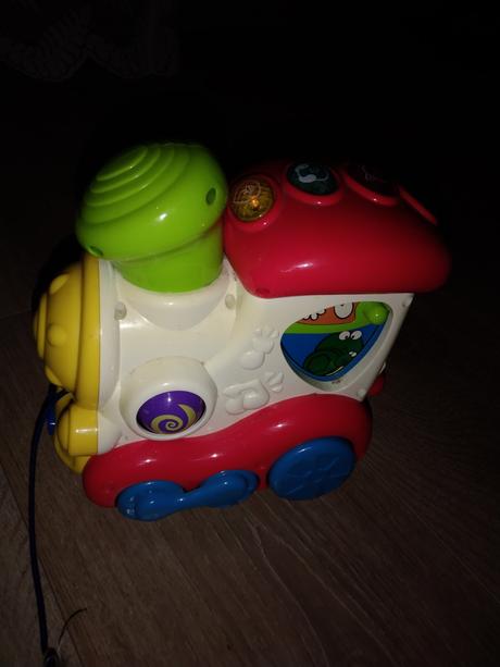 Tahací mašinka se zvukem,