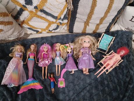 Barbie mořská panna princezna locika lehátko,