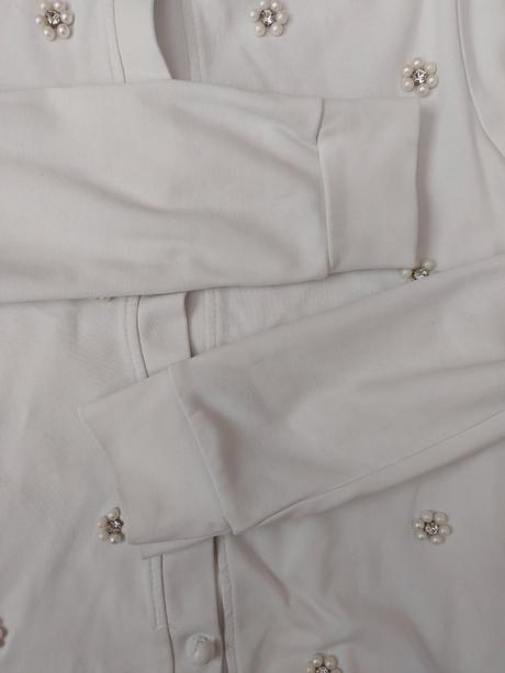 Mikina zdobené kamínky a perličkami, 146