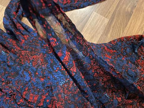 Nové prosvízavené šaty se vozem, vel xs, indiska, s / xs