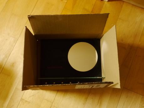 Garderoba, klice, zrcadlo, 