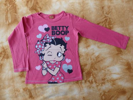 Tričko s holčičkou betty boop a srdíčky, 134