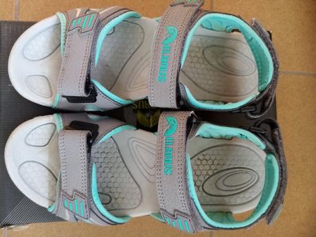 Sandále trekové, 37