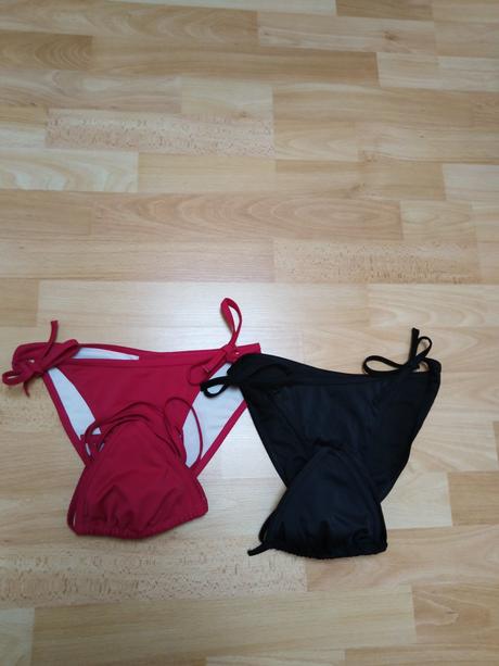 Dívčí plavky vel.146, 146