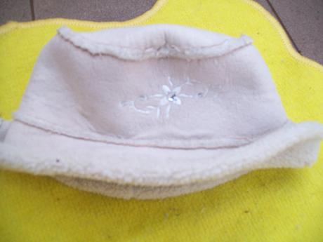 Teplý klobouk , adams,110