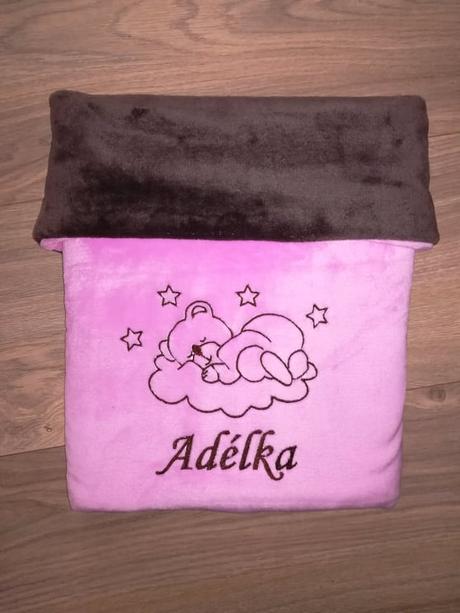 Deka s výšivkou jméno na přání - více barev, šířka (cm): 75,délka (cm): 90