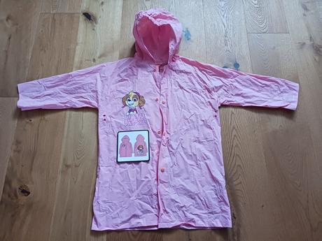 Pláštěnka č.122/128, 122