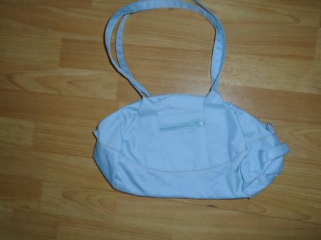 Kabelka sportovní prostorná,