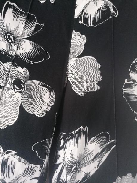 Kalhoty s květy, f&f,34